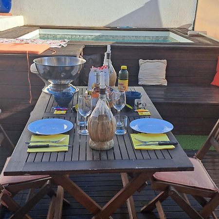 Sous Le Soleil Apartment Bandol Exterior photo